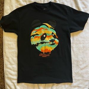 LRG Panda shirt men Size M